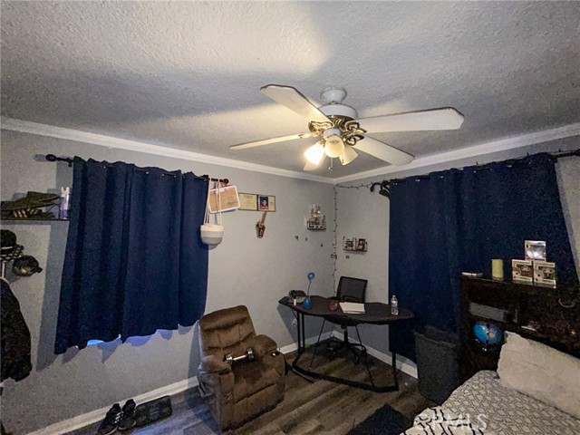 Detail Gallery Image 12 of 15 For 3816 Liberty Bld, South Gate,  CA 90280 - 3 Beds | 2 Baths