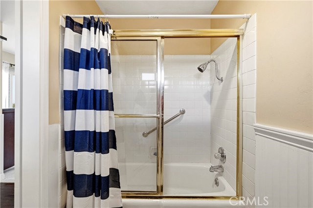 Image 45 of 75 For 74565 22nd Avenue