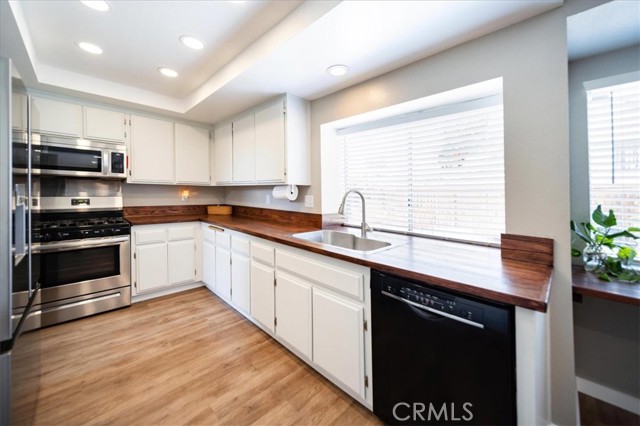 Detail Gallery Image 22 of 61 For 29855 Corte Cruzada, Menifee,  CA 92584 - 4 Beds | 3 Baths