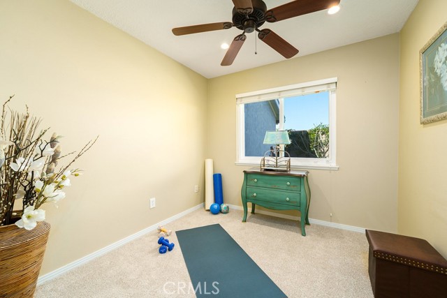 Image 17 of 44 For 18011 Shoreview