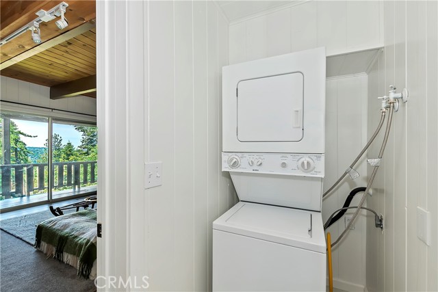 Detail Gallery Image 33 of 47 For 720 Buckingham, Lake Arrowhead,  CA 92352 - 3 Beds | 2/1 Baths