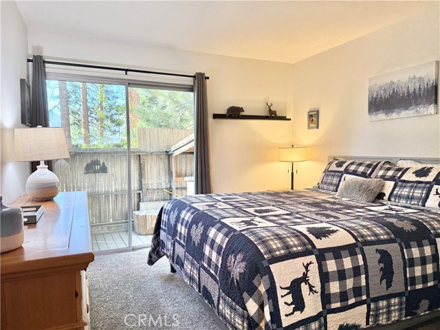 24 Tyrol Lane, Mammoth Lakes CA: https://media.crmls.org/medias/999b4c93-9241-45a4-972c-25fd354ff7f9.jpg