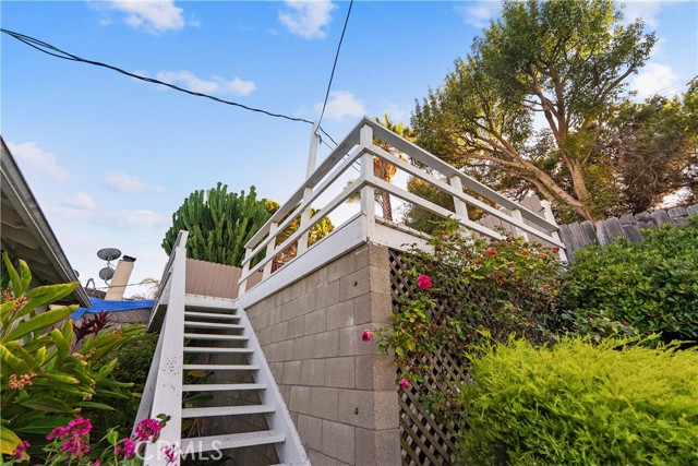 Detail Gallery Image 37 of 46 For 2333 S Patton Ave, San Pedro,  CA 90732 - 3 Beds | 3 Baths