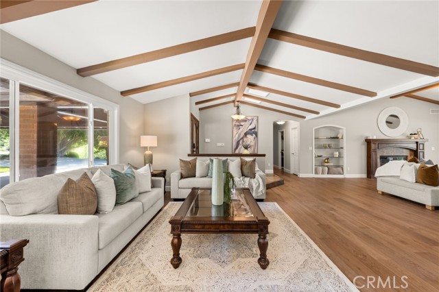 2465 Via Oeste Drive, Fallbrook CA: https://media.crmls.org/medias/999bc643-4f05-4095-bd04-7154b265450a.jpg