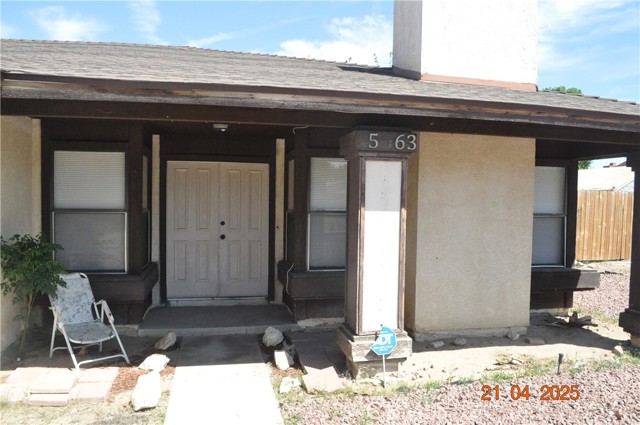 15063 Dakota Street, Victorville CA: https://media.crmls.org/medias/999c5395-b725-44ce-886f-f8889c6f5832.jpg