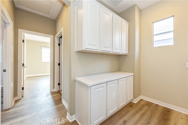 Detail Gallery Image 9 of 27 For 181 Rhapsody, Irvine,  CA 92620 - 3 Beds | 2/1 Baths