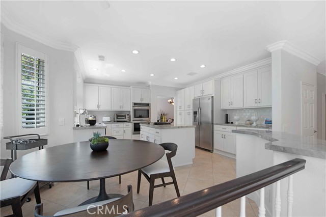 3514 Three Springs Drive, Westlake Village CA: https://media.crmls.org/medias/999cb1c1-9b47-483f-8160-106938a71e32.jpg