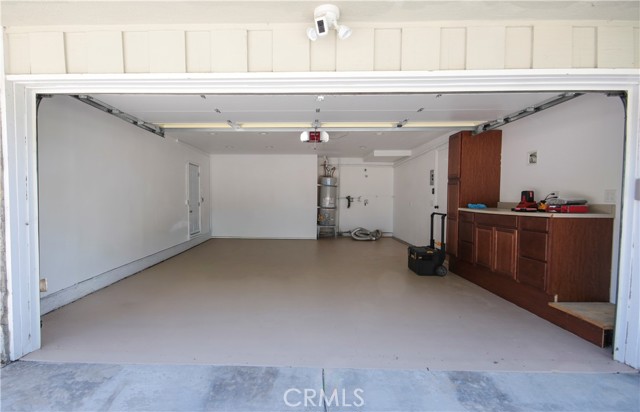 Detail Gallery Image 34 of 36 For 6262 Heil Ave, Huntington Beach,  CA 92647 - 4 Beds | 2 Baths