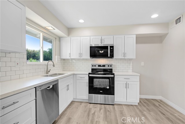 26220 Falsterbor Drive, Menifee CA: https://media.crmls.org/medias/999d3457-0457-4fb2-aca8-287e2c11559d.jpg