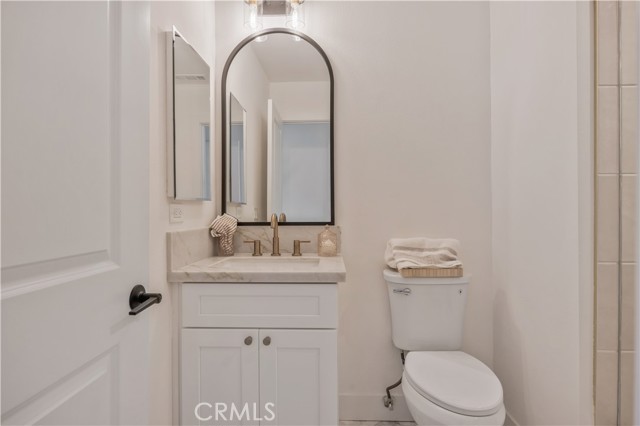 24166 Fortune Drive, Lake Forest CA: https://media.crmls.org/medias/999dc234-daf2-4fb4-b0bc-0b899c253db9.jpg