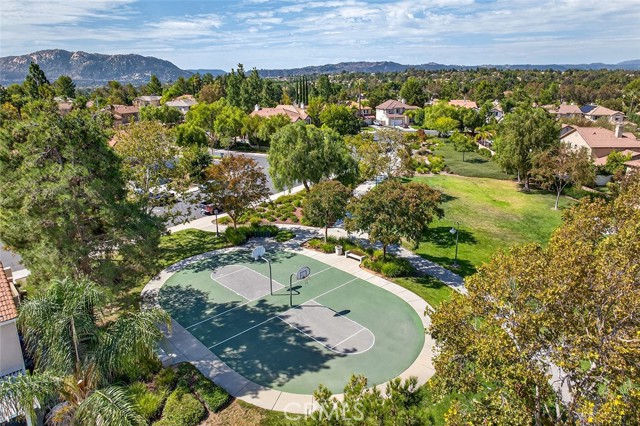 43652 Ortona Street, Temecula CA: https://media.crmls.org/medias/999de3f0-a7f6-4c06-b20a-698f99908a5c.jpg