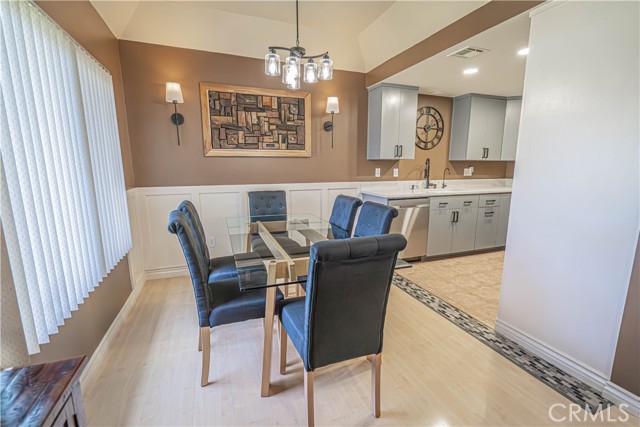 Detail Gallery Image 16 of 62 For 1770 E Avenida De Las Flores, Thousand Oaks,  CA 91362 - 2 Beds | 2 Baths