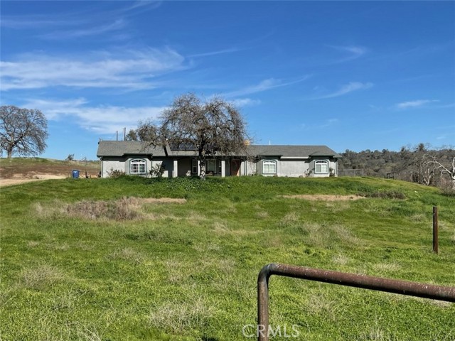35095 Rough Rider Way, Raymond CA: https://media.crmls.org/medias/999e26f3-0eb5-409a-b36a-4780ac738cc9.jpg