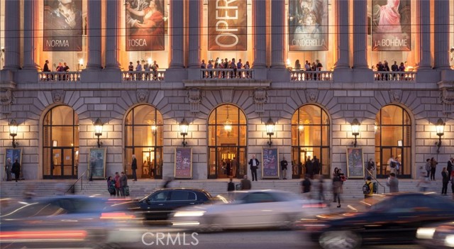 150 Van Ness Avenue, San Francisco CA: https://media.crmls.org/medias/999f448d-1bfd-4e4e-852a-310c052965b7.jpg