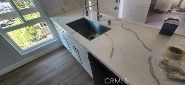 Detail Gallery Image 2 of 12 For 2811 S Fairview, Santa Ana,  CA 92704 - 1 Beds | 1 Baths