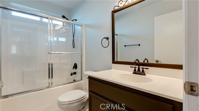 Detail Gallery Image 16 of 40 For 23405 Cheyenne Canyon Dr, Menifee,  CA 92587 - 4 Beds | 3 Baths