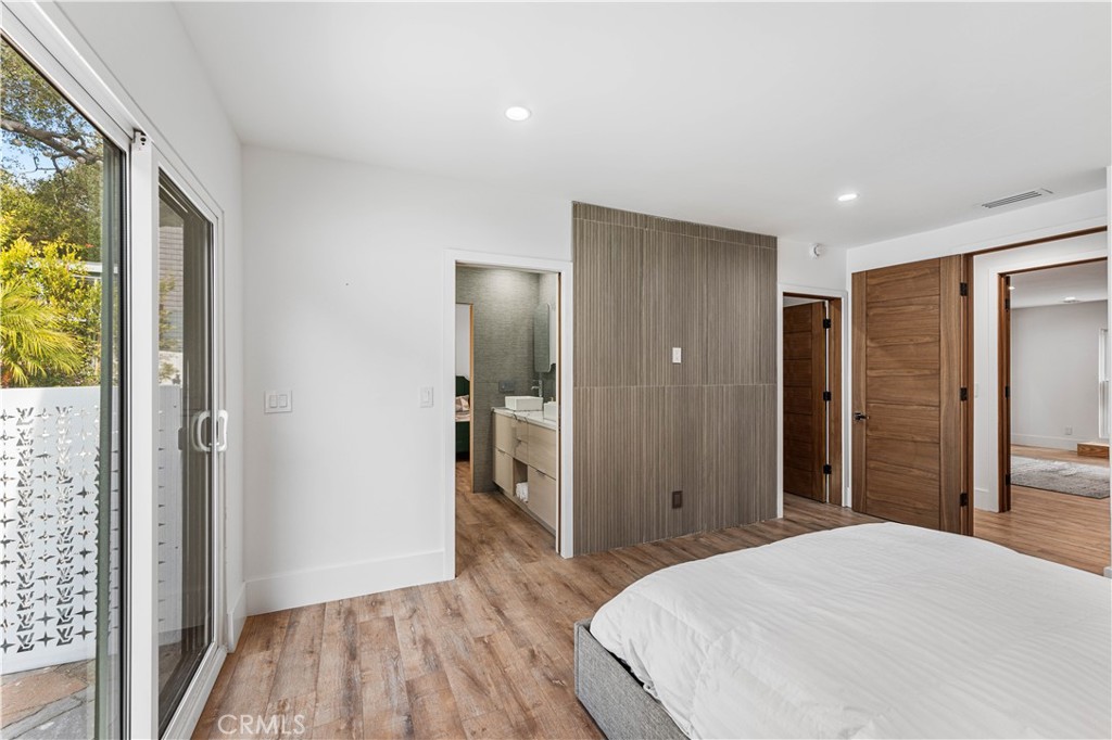 2911 E Chevy Chase DriveGlendale img 6