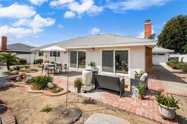 651 Lemke Drive, Placentia CA: https://media.crmls.org/medias/99a0a1e6-2007-46d2-a515-aa7a8fe5c5cc.jpg