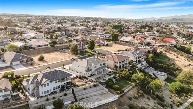 Detail Gallery Image 13 of 75 For 13097 Sage Hen Rd, Victorville,  CA 92395 - 5 Beds | 4 Baths