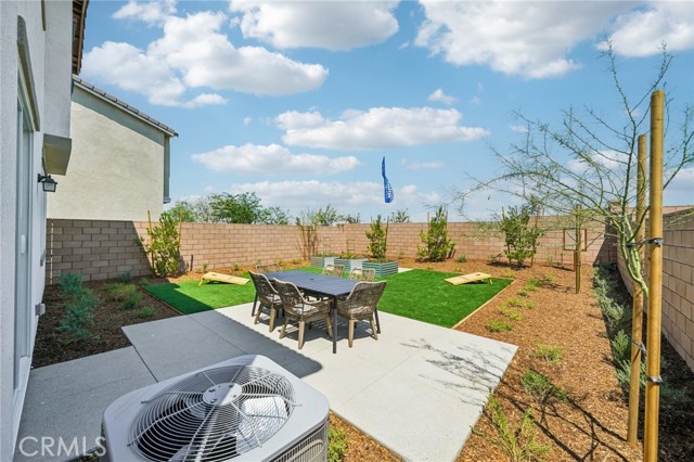 Detail Gallery Image 39 of 39 For 15442 Thundercloud Ln, Victorville,  CA 92394 - 3 Beds | 2/1 Baths