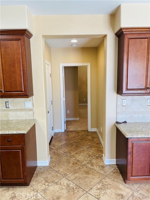 Detail Gallery Image 30 of 74 For 32391 Alpine Ct, Temecula,  CA 92592 - 6 Beds | 4/1 Baths