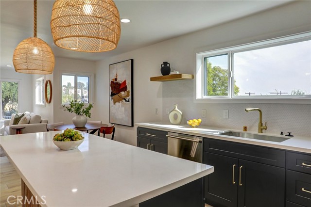 Detail Gallery Image 17 of 34 For 5218 Barker Dr, Los Angeles,  CA 90042 - 3 Beds | 2 Baths