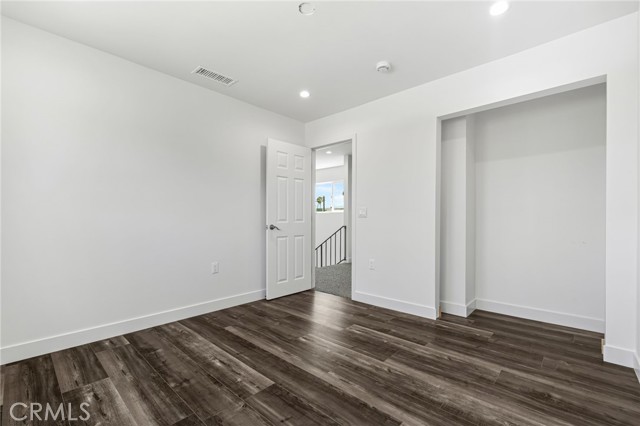 11062 Oneida Avenue, San Fernando CA: https://media.crmls.org/medias/99a44fd6-a07f-4ca1-97f8-6d1ba506ac2e.jpg
