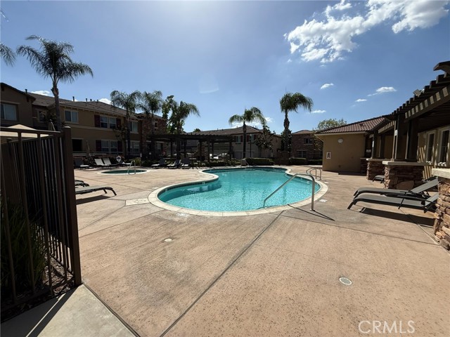 Detail Gallery Image 36 of 39 For 30505 Canyon Hills Rd #403,  Lake Elsinore,  CA 92532 - 2 Beds | 2/1 Baths