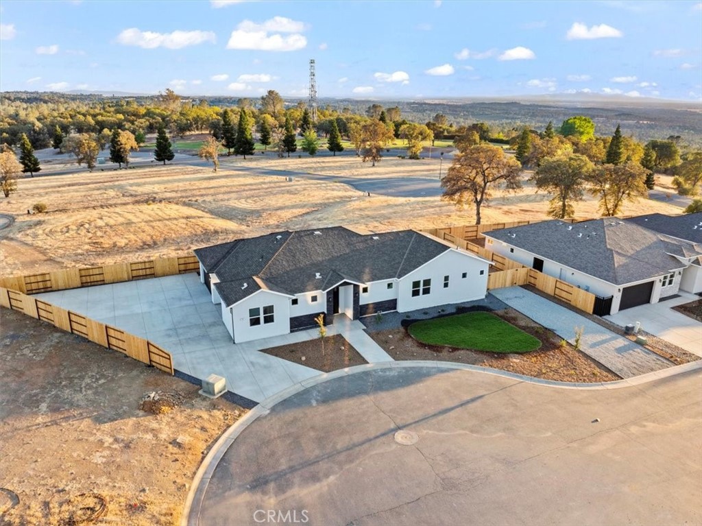 10 Moonbeam Court