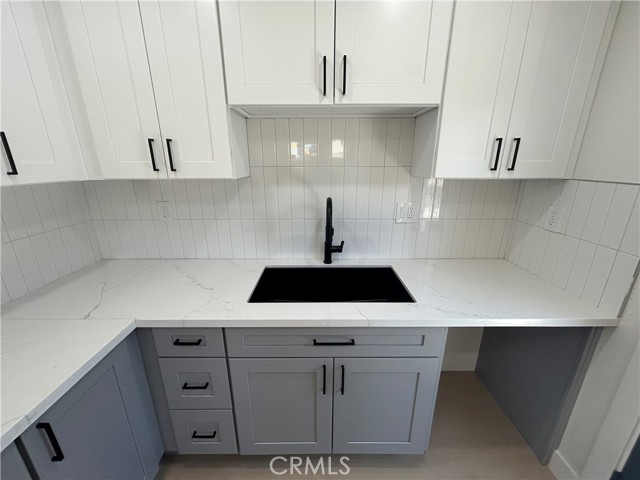 283 E Churchill Street, Stockton CA: https://media.crmls.org/medias/99a7e28d-3db5-4308-99dc-149cd8979769.jpg