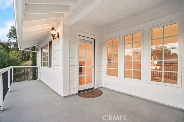 Detail Gallery Image 17 of 64 For 11738 Andasol Ave, Granada Hills,  CA 91344 - 5 Beds | 3 Baths