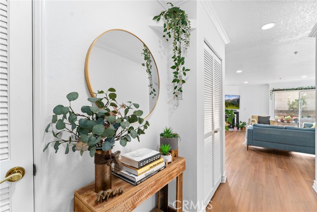 Detail Gallery Image 5 of 27 For 318 N Adams St #103,  Glendale,  CA 91206 - 2 Beds | 2 Baths