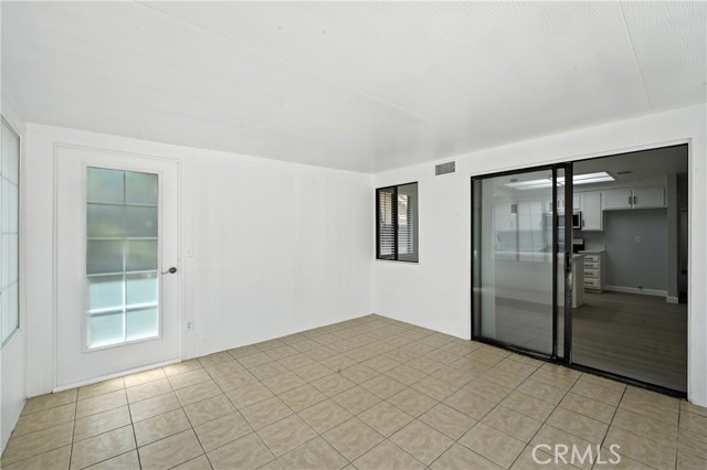 Image 18 of 45 For 10655 Springfield Drive