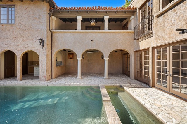 Detail Gallery Image 54 of 74 For 1316 Beverly Grove Pl, Beverly Hills,  CA 90210 - 5 Beds | 7/2 Baths