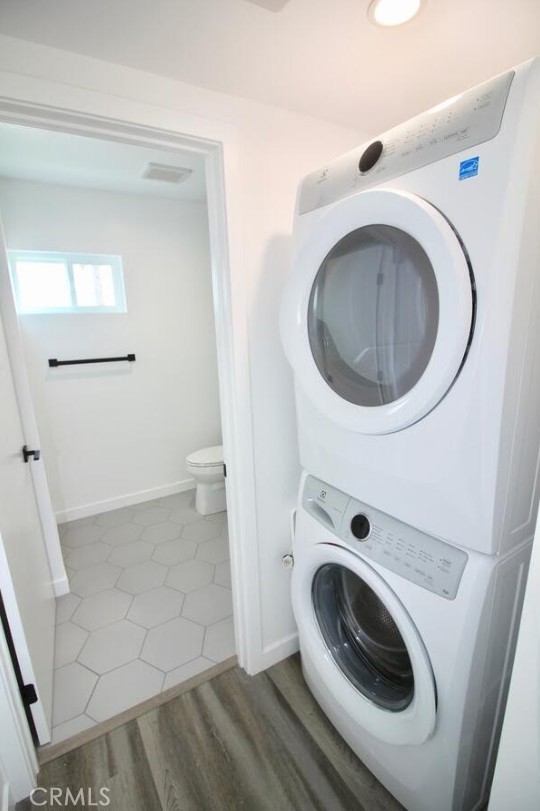 Detail Gallery Image 13 of 23 For 1416 S Cloverdale, Los Angeles,  CA 90019 - 3 Beds | 3 Baths