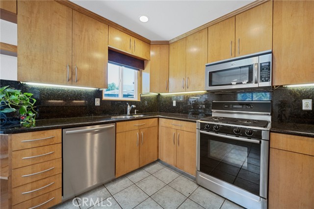 10880 Noble Street, Cherry Valley CA: https://media.crmls.org/medias/99aaa3ed-d9ab-412b-a7c7-f96ca52750e4.jpg