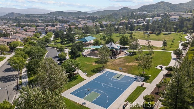 Detail Gallery Image 39 of 40 For 26426 Cardinal Dr, Canyon Country,  CA 91387 - 5 Beds | 4 Baths
