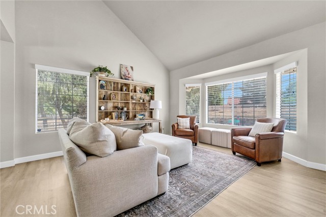 18623 Chickory Drive, Riverside CA: https://media.crmls.org/medias/99ac18d4-b078-48a9-8221-2a9745f0601a.jpg