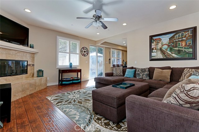 2002 Plant Avenue, Redondo Beach, California 90278, 5 Bedrooms Bedrooms, ,2 BathroomsBathrooms,Residential,Sold,Plant,SB17041609