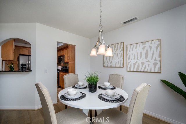 Detail Gallery Image 10 of 31 For 17 via Athena, Aliso Viejo,  CA 92656 - 2 Beds | 2/1 Baths