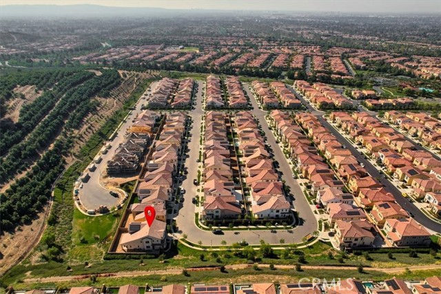 100 Bozeman, Irvine CA: https://media.crmls.org/medias/99ad1609-c652-4502-abc1-7f6134dd2aeb.jpg
