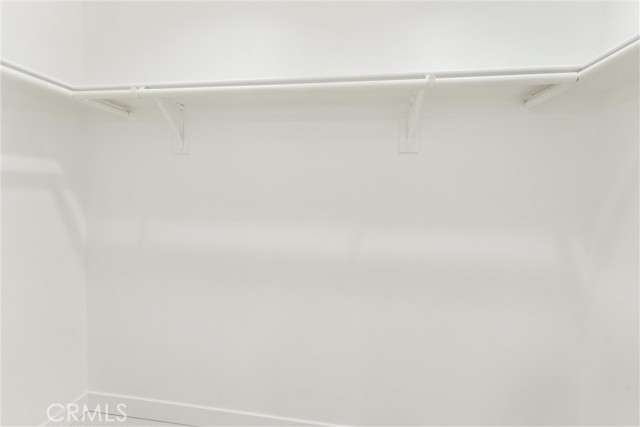 3945 S Norton Avenue, Los Angeles CA: https://media.crmls.org/medias/99ade522-8a4f-499d-8775-b6c27ca2cfbf.jpg