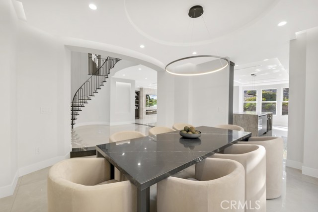 20151 Via Medici, Porter Ranch CA: https://media.crmls.org/medias/99ae259f-7202-4df5-96d3-9b4234f8947b.jpg
