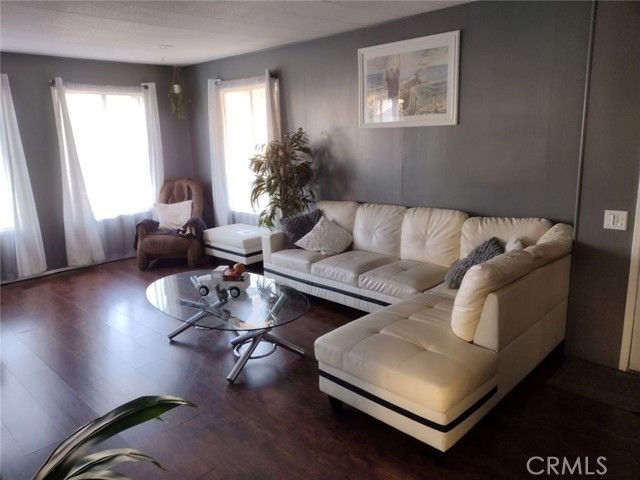 16079 Yarnell, D15 photo 3