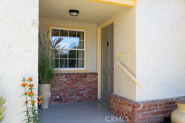 Detail Gallery Image 3 of 47 For 5712 Murietta Ave, Valley Glen,  CA 91401 - 3 Beds | 3 Baths