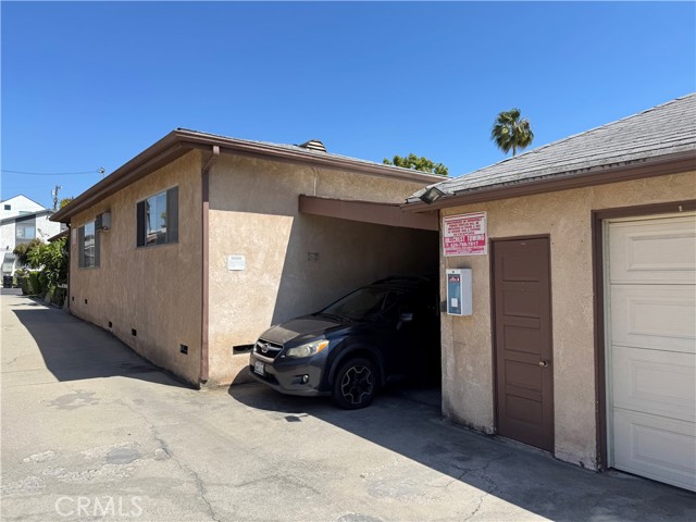 5081 Glen Iris Avenue, Los Angeles CA: https://media.crmls.org/medias/99af922d-6d3c-4c10-ae51-ab1201595a3c.jpg
