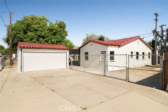Detail Gallery Image 20 of 20 For 709 E 9th St, Pomona,  CA 91766 - 4 Beds | 2 Baths