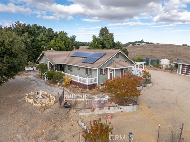 Detail Gallery Image 10 of 51 For 4350 Vineyard Dr, Paso Robles,  CA 93446 - 4 Beds | 3/1 Baths