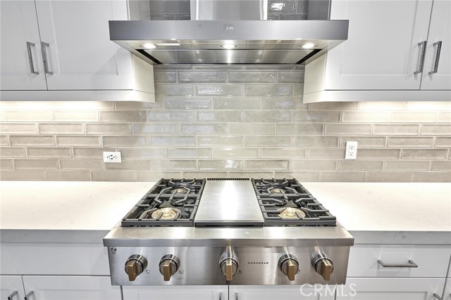 3201 Rivington, Irvine CA: https://media.crmls.org/medias/99b17093-7990-4fb5-b9e8-8415a77fc9c3.jpg
