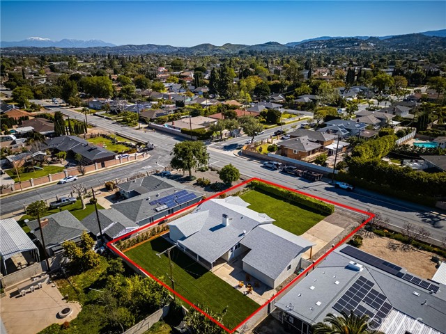 99B19568 72D2 4Ea1 8Aed A469371A2B67 13221 Yorba Street, North Tustin, Ca 92705 &Lt;Span Style='Backgroundcolor:transparent;Padding:0Px;'&Gt; &Lt;Small&Gt; &Lt;I&Gt; &Lt;/I&Gt; &Lt;/Small&Gt;&Lt;/Span&Gt;
